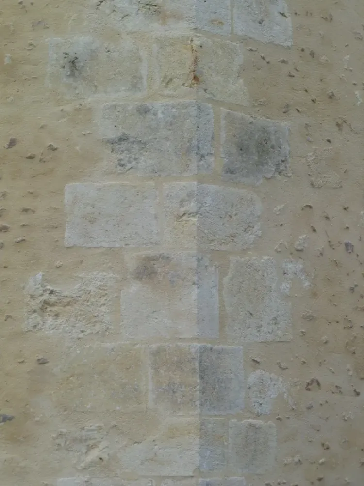 14 harpage pierres de taille blanche chaîne d'angle perche bellême préaux du perche webp