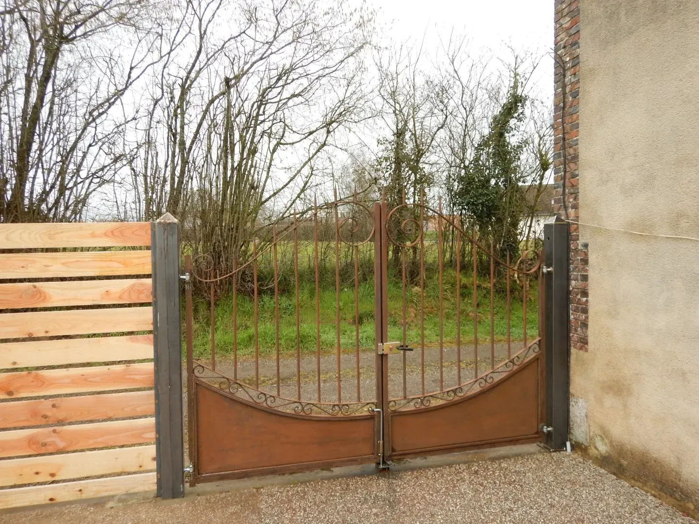 19 palissade  douglas métal, portail ancien métallique orne perche 61webp